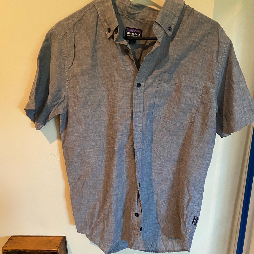 Like New Patagonia S/S Button Down Size M